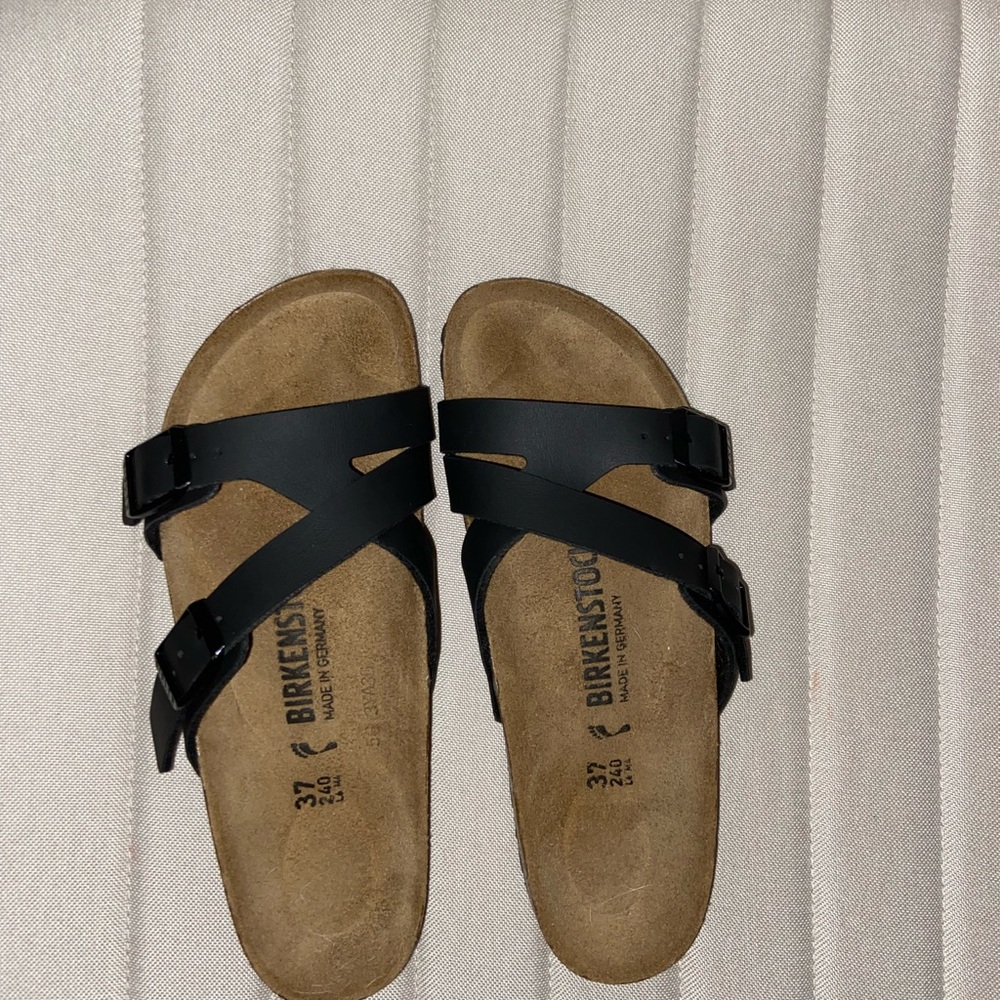 BRAND NEW Birkenstock Black Sandals